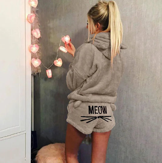 Conjunto de Pijama de Gato com Bordado e Estilo Moletom