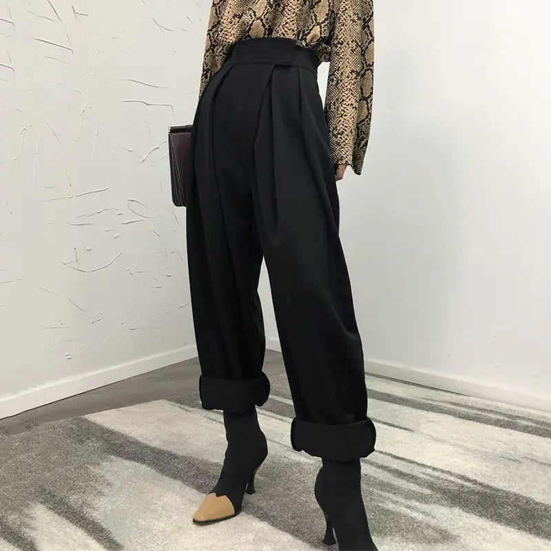 High-Waisted Loose Black Harem Wide-Leg Pants