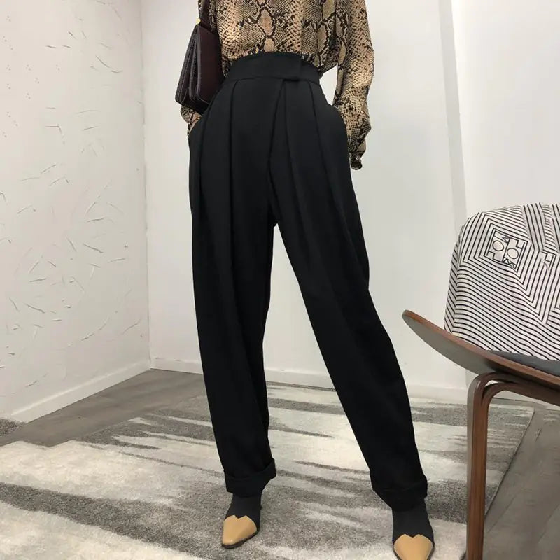 High-Waisted Loose Black Harem Wide-Leg Pants