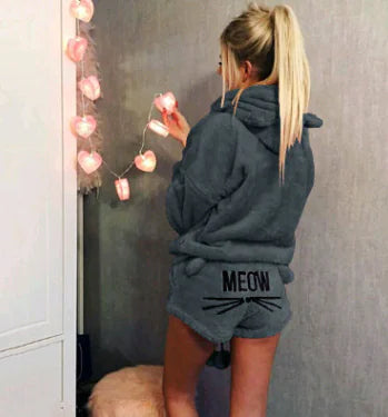 Conjunto de Pijama de Gato com Bordado e Estilo Moletom